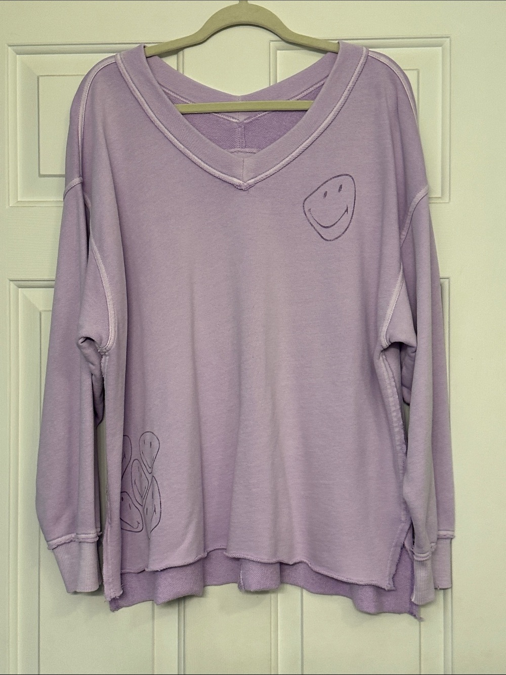 aerie Lavender V-Neck Pullover with Smiley Details